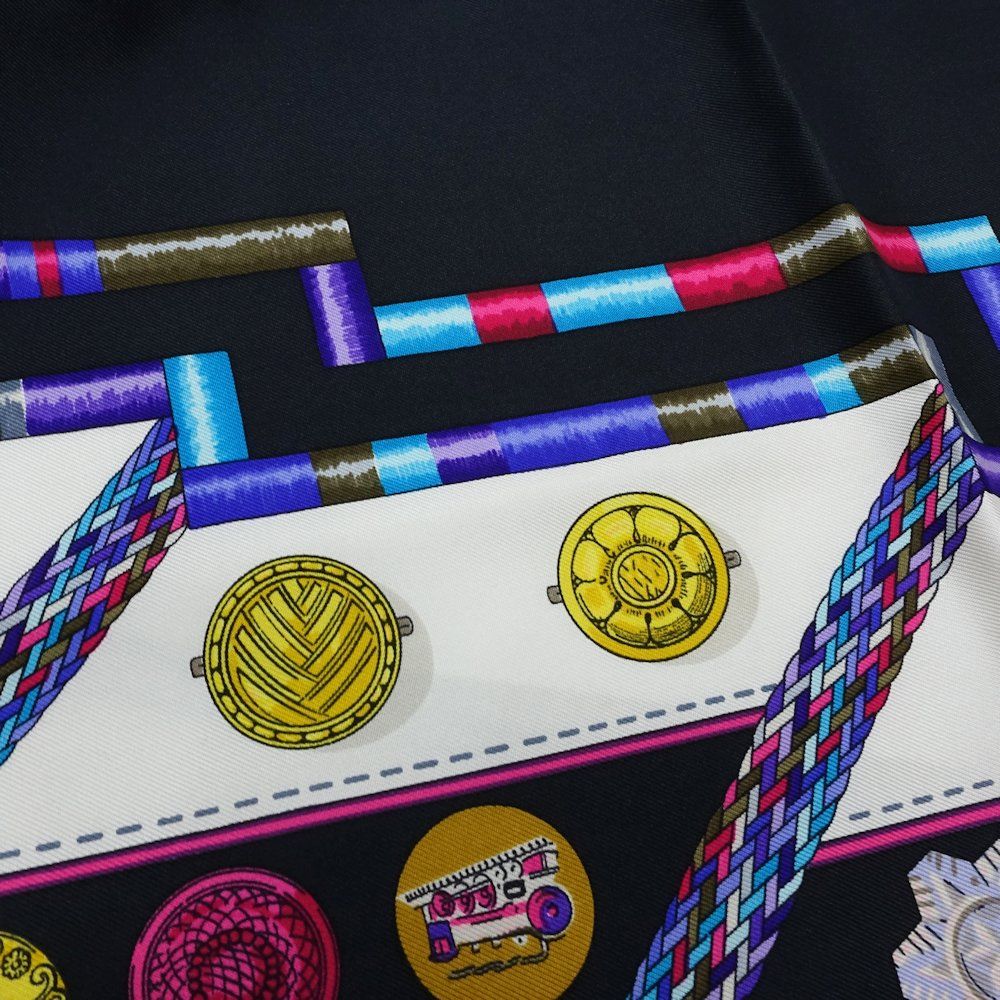 HERMES エルメス スカーフ カレ90 お針子さん Petite main