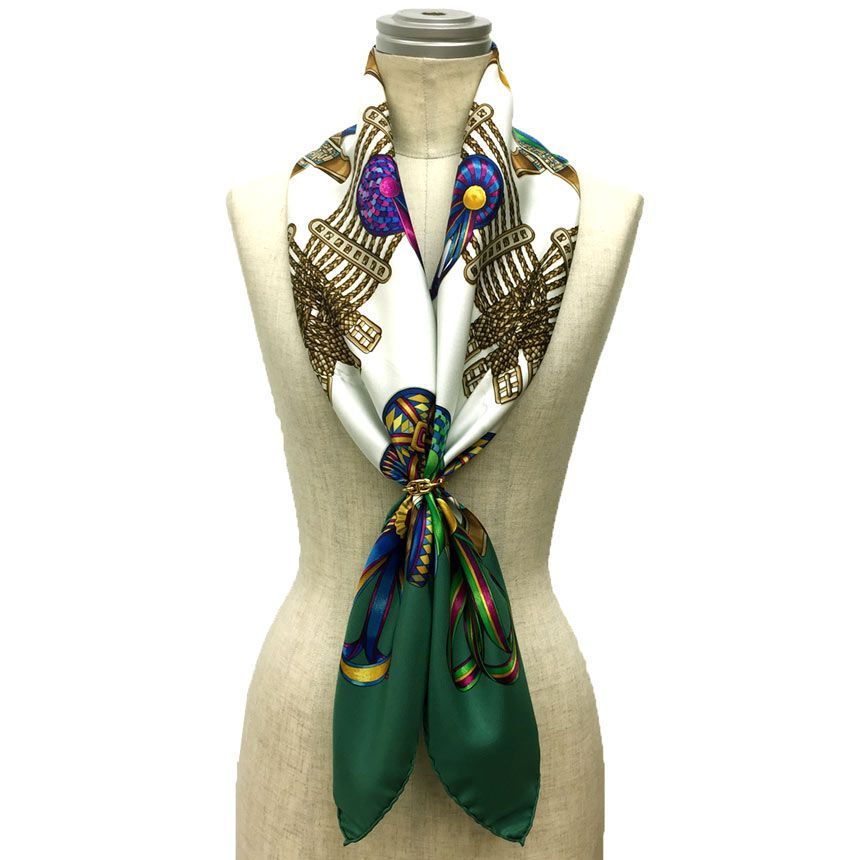 セール HERMES エルメス スカーフ カレ90 LES RUBANS DU CHEVAL 馬の