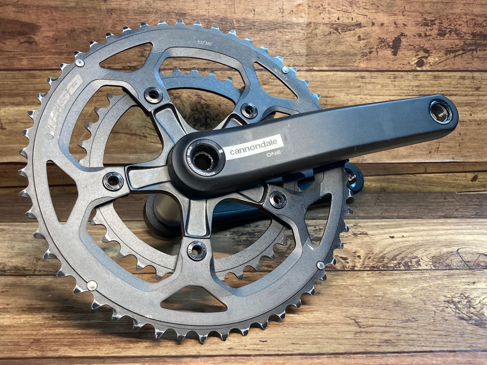 キャノンデール　カーボンクランク キャノンデール カーボンクランク 172.5㎜ cannondale FSA