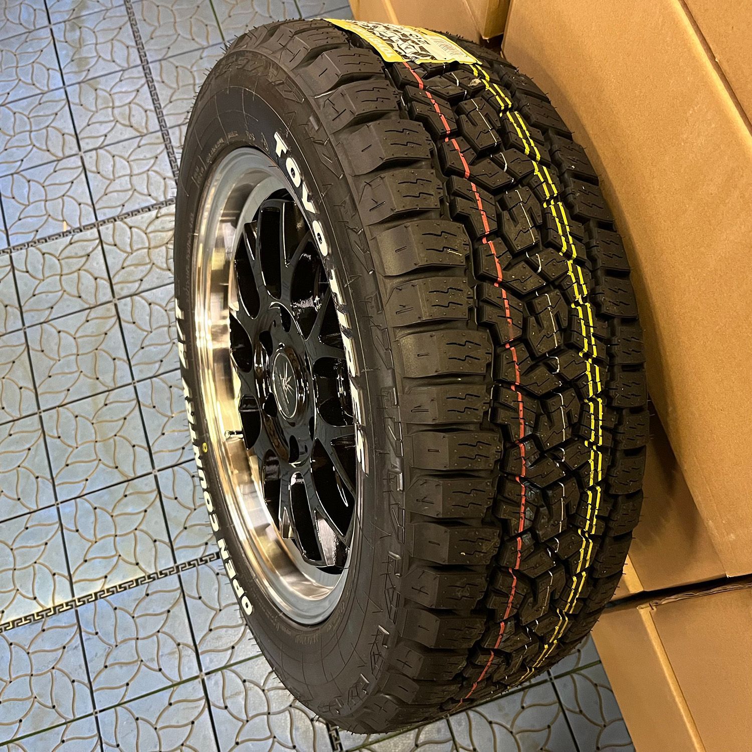タイヤ　200系ハイエース・レジアスカスタムサイズ215/60R17　4本セット 楽天市場】夏タイヤセット 4本組 車検対応品 200系ハイエース