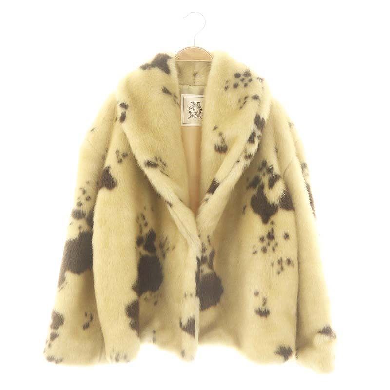 トリートユアセル Treat urself moo-moo cow fur coat フェイクファー 