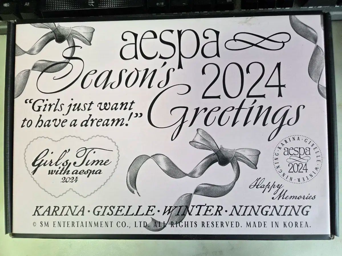 aespa シーグリ 2024 シーズンズグリーティング 正規品 aespa(エスパ) 2024 シーズン シーズングリーティング シーグリ