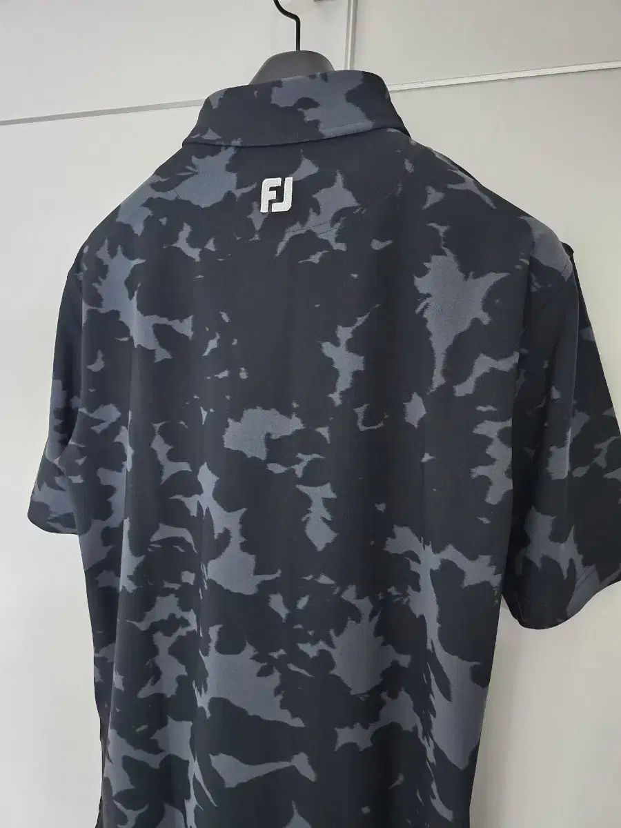 ★ FootJoy