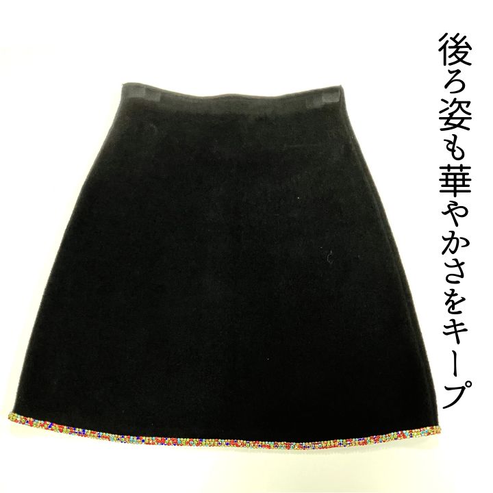 ビジュー装飾付き ブラックミニスカート