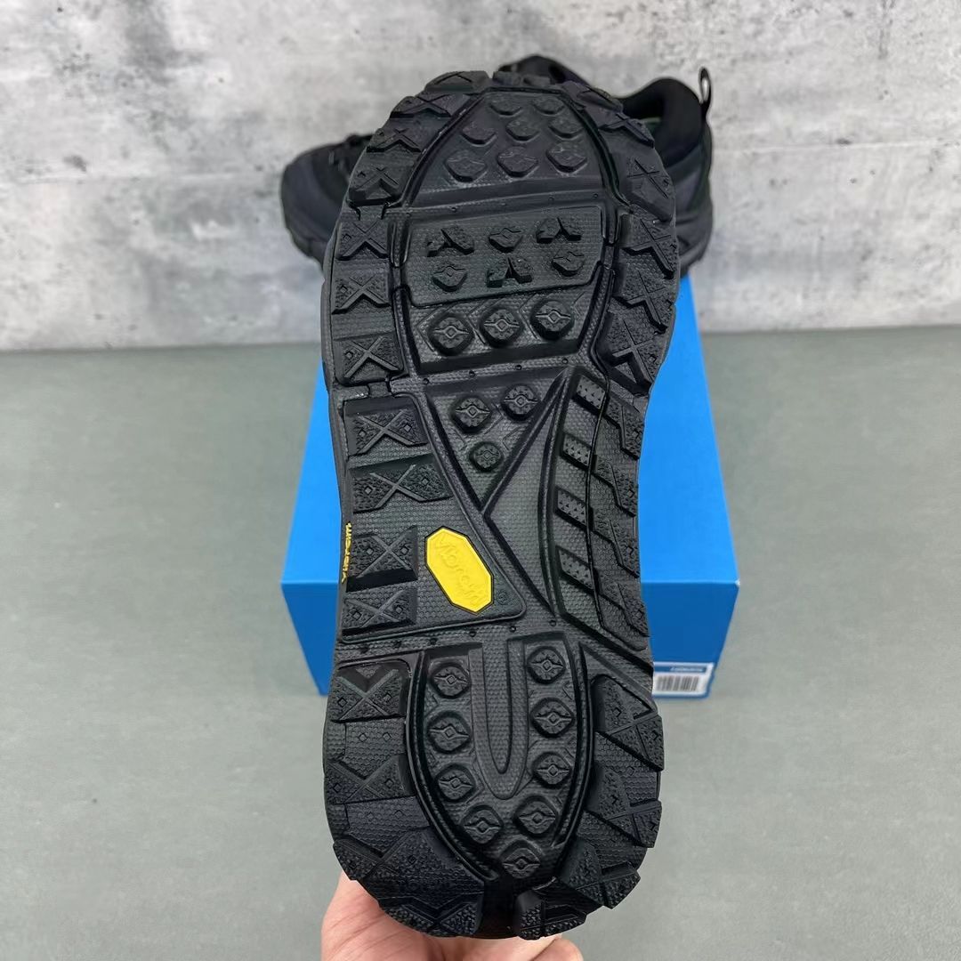 Hoka One One Tor Ultra GORE-TEX Low Black Zest