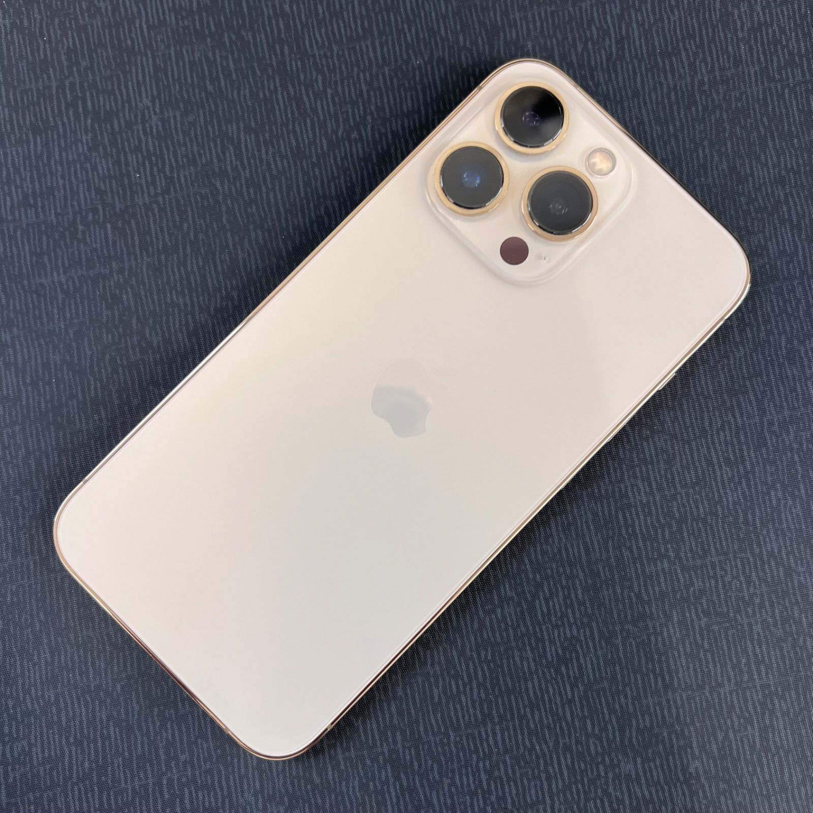 SIMロック解除済 iPhone 13 Pro 128GB ゴールド MLUH3J/A - メルカリ
