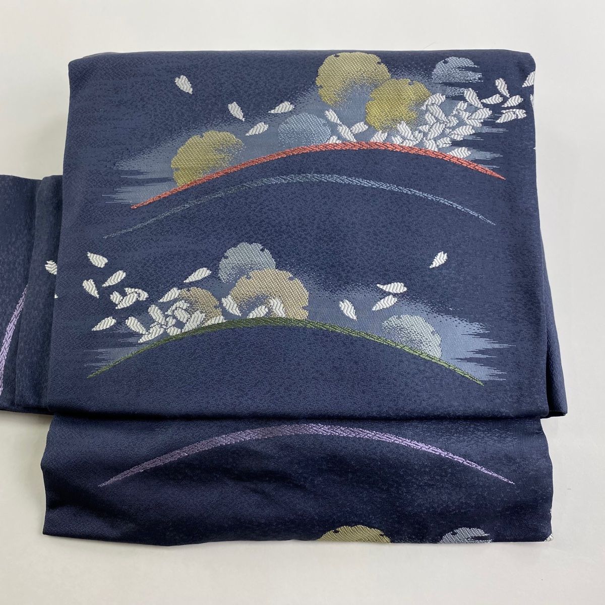 付け帯 秀品 作り帯 雪輪 桜の花びら 刺繍 紺色 正絹