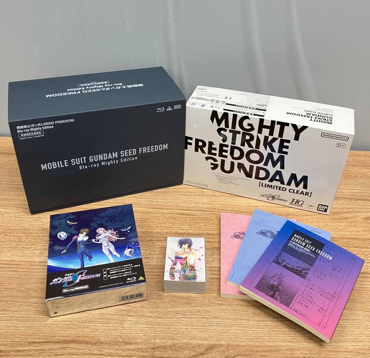 ピクサー コレクションカード 2025 未開封ボックス シュリンク付き