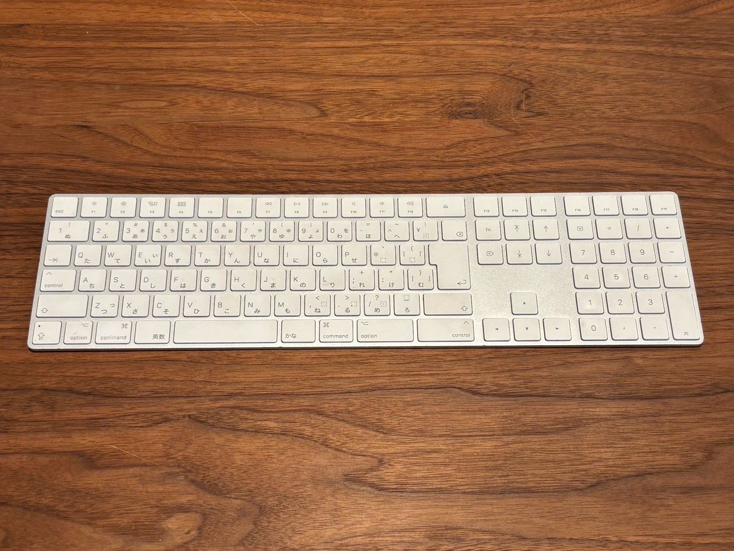 Apple純正 キーボード JIS Bluetooth テンキー有 Magic Keyboard JIS Bluetooth テンキー付 Apple Magic Keyboard