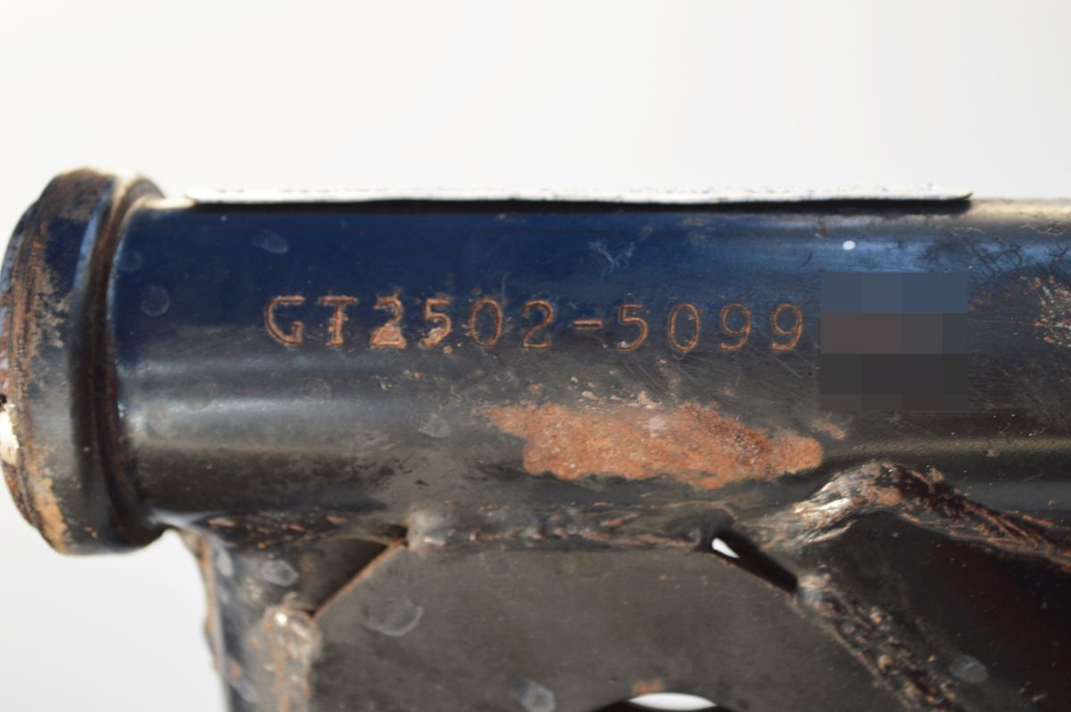 SUZUKI RG250E / X7スズキ フレーム書付き難あり 中古品 当時物 純正品
