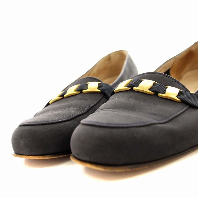 最安 サルヴァトーレフェラガモ Salvatore Ferragamo ヴァラ パンプス 靴