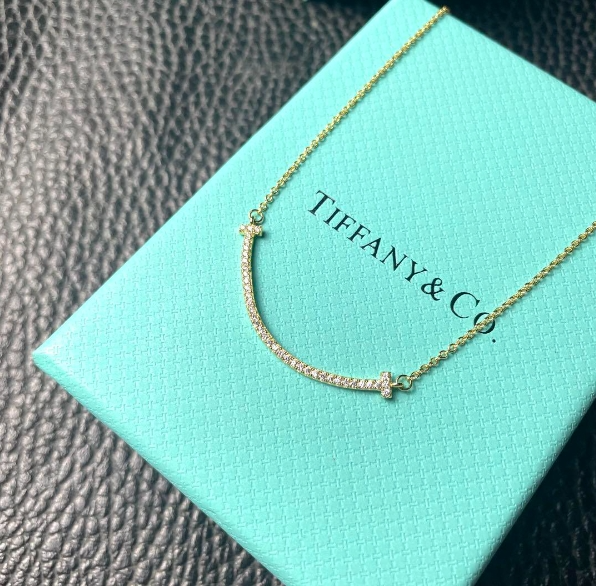 TIFFANY & Co.ティファニーT スマイル ネックレス