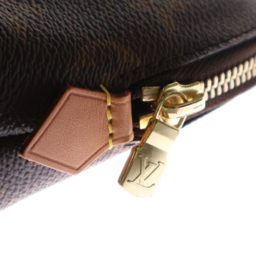 LOUIS VUITTON ルイヴィトン ポシェットコスメティックMM モノグラム