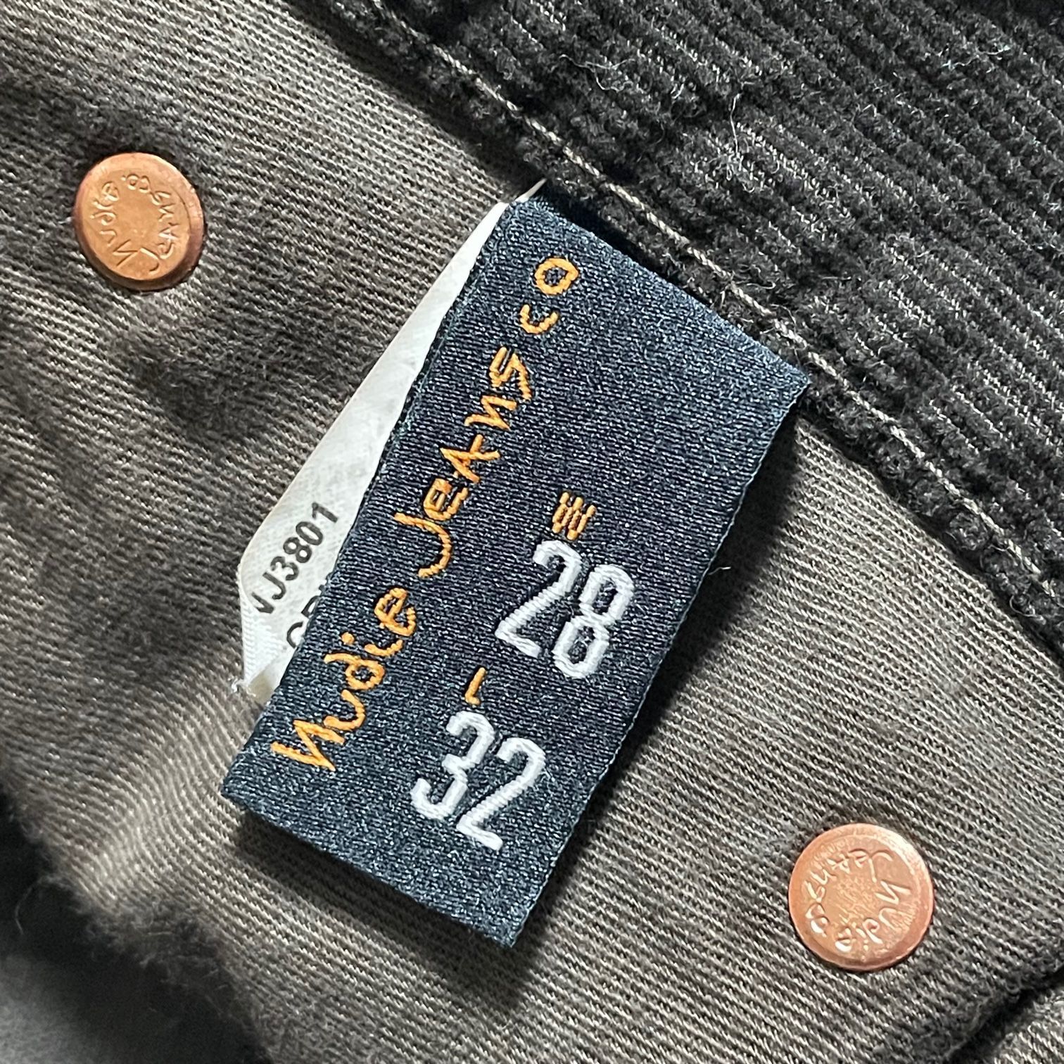 MADE IN ITALY製 nudie Jeans オーガニックコットンコーデュロイパンツ