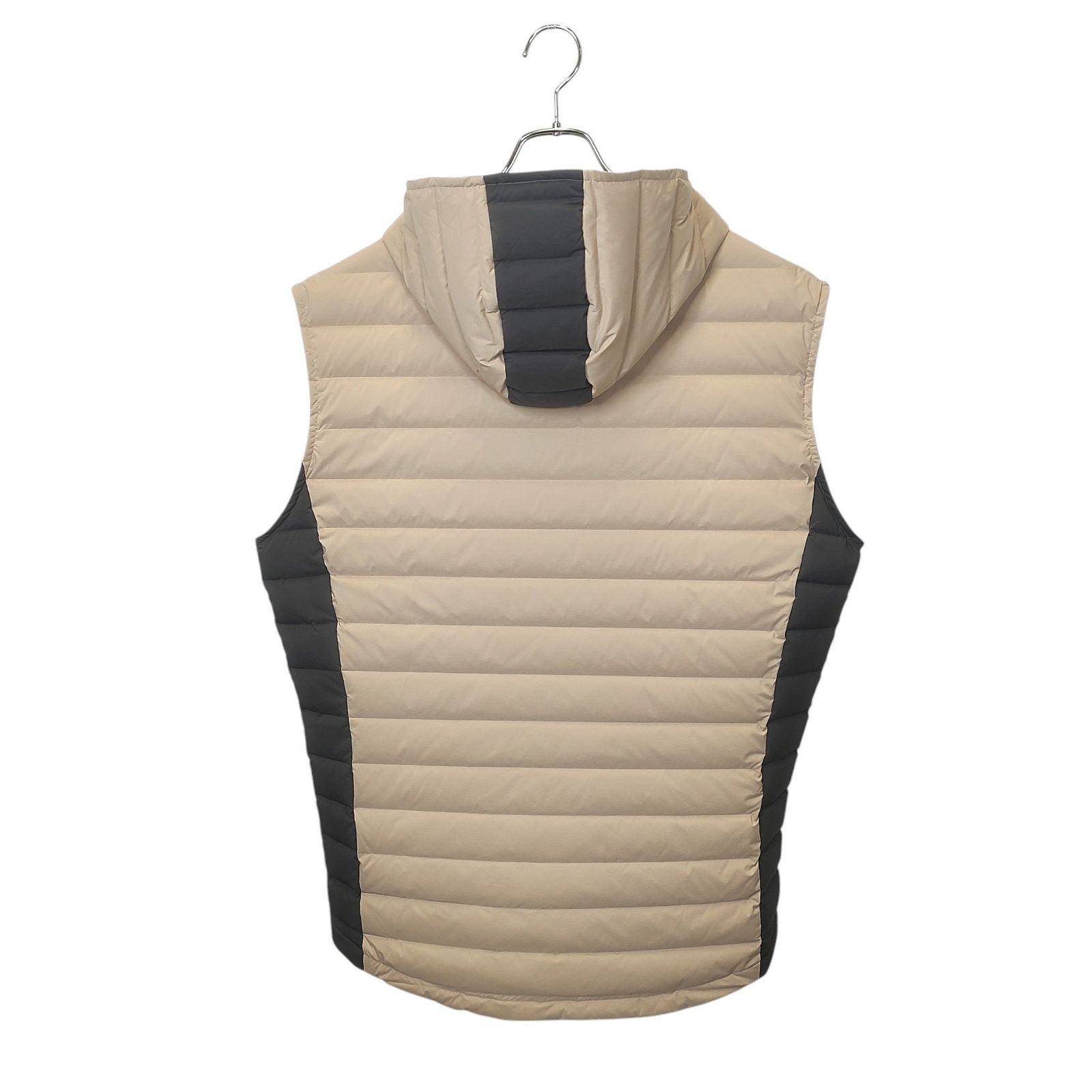 1PIU1UGUALE3 GOLF ウノピュウノ ゴルフ 113 GOLF DOWN VEST 1PIU1UGUALE3 GOLF ウノピュウノ ゴルフ 113 GOLF DOWN VEST