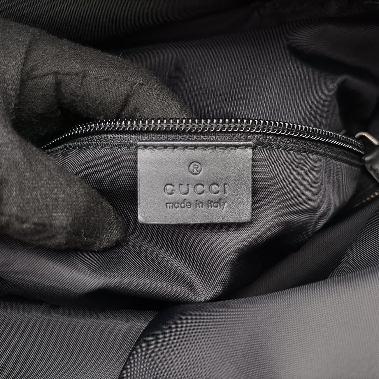 グッチGucciシェリーラインブラックキャンバス337075B020686876