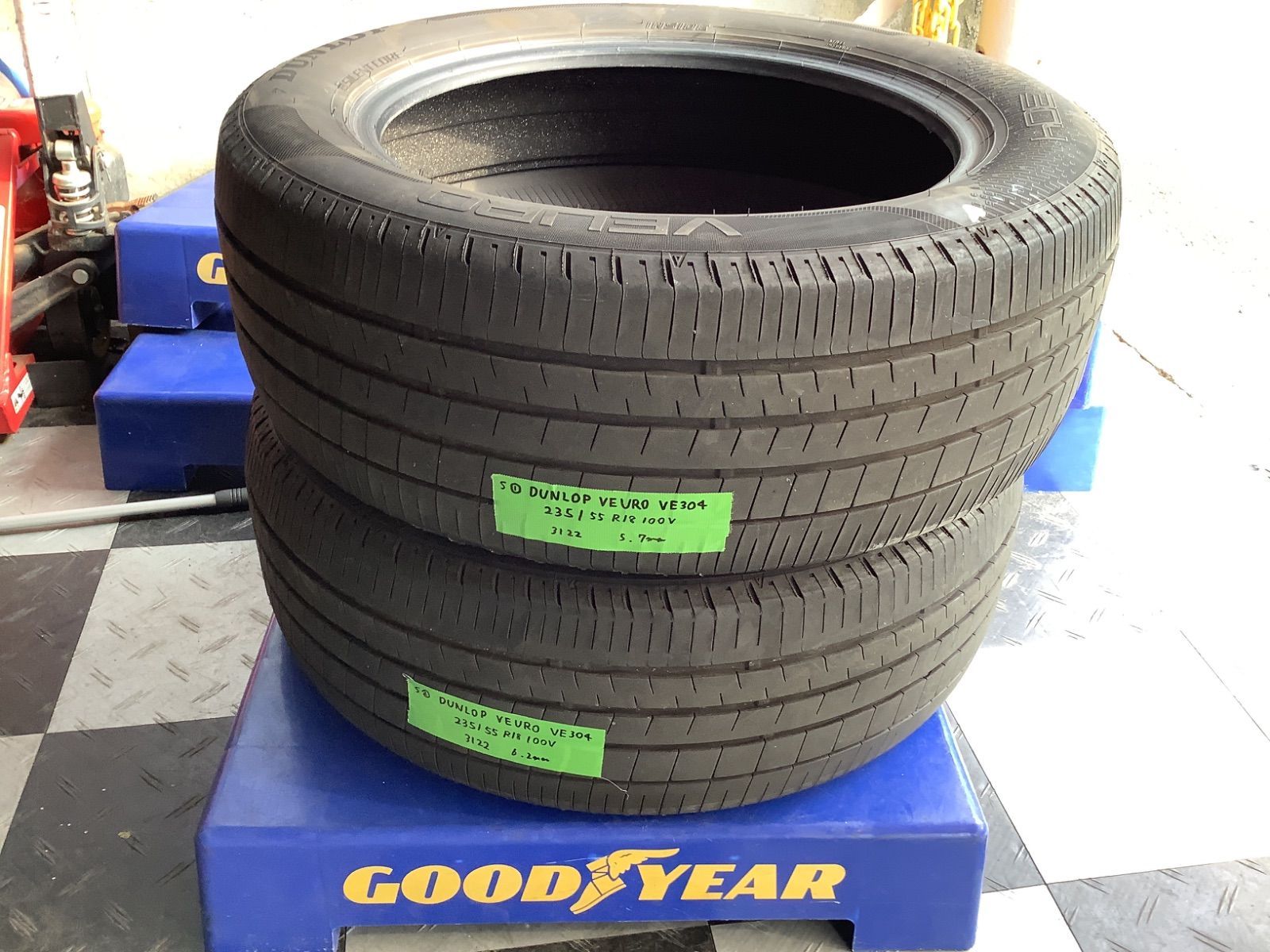 Amazon.co.jp: ダンロップ(DUNLOP) 235/55R18 100V 1本 静粛性