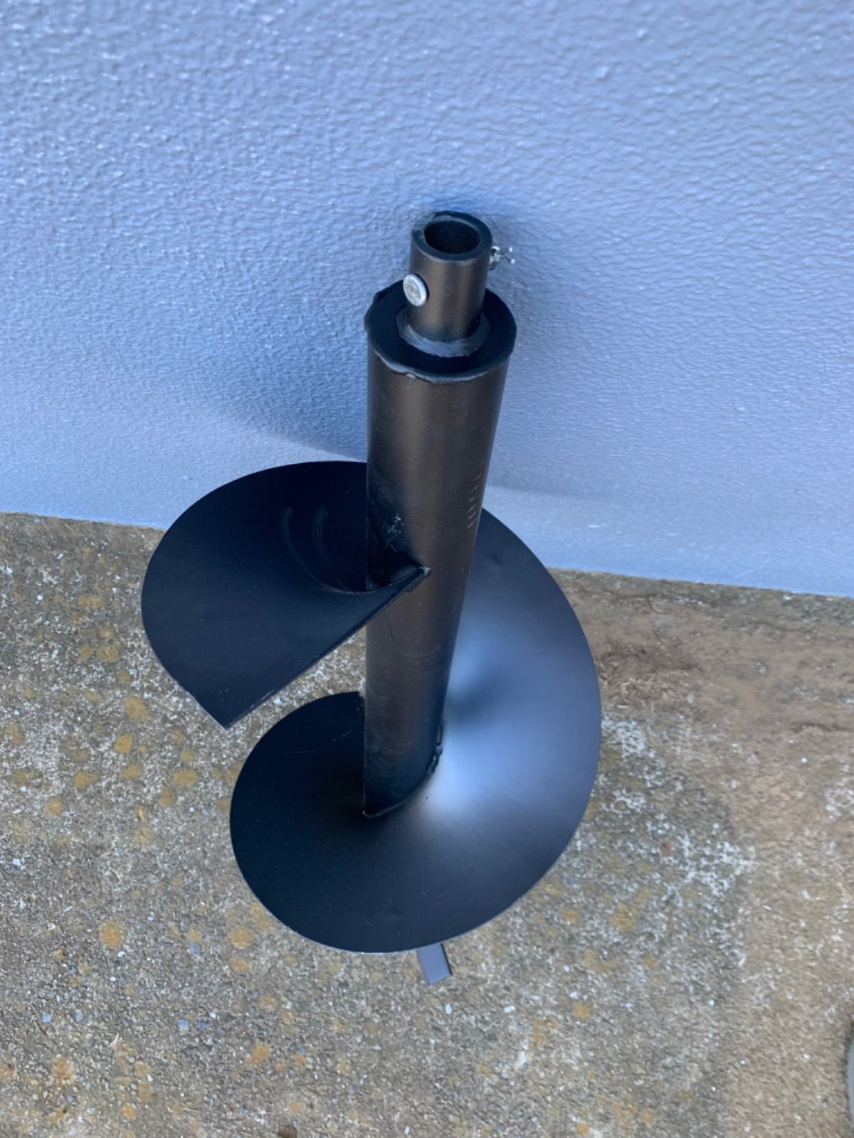 エンジンオーガー エンジン穴掘り機のドリル1本 52ＣＣ と63CC 300ｍｍ