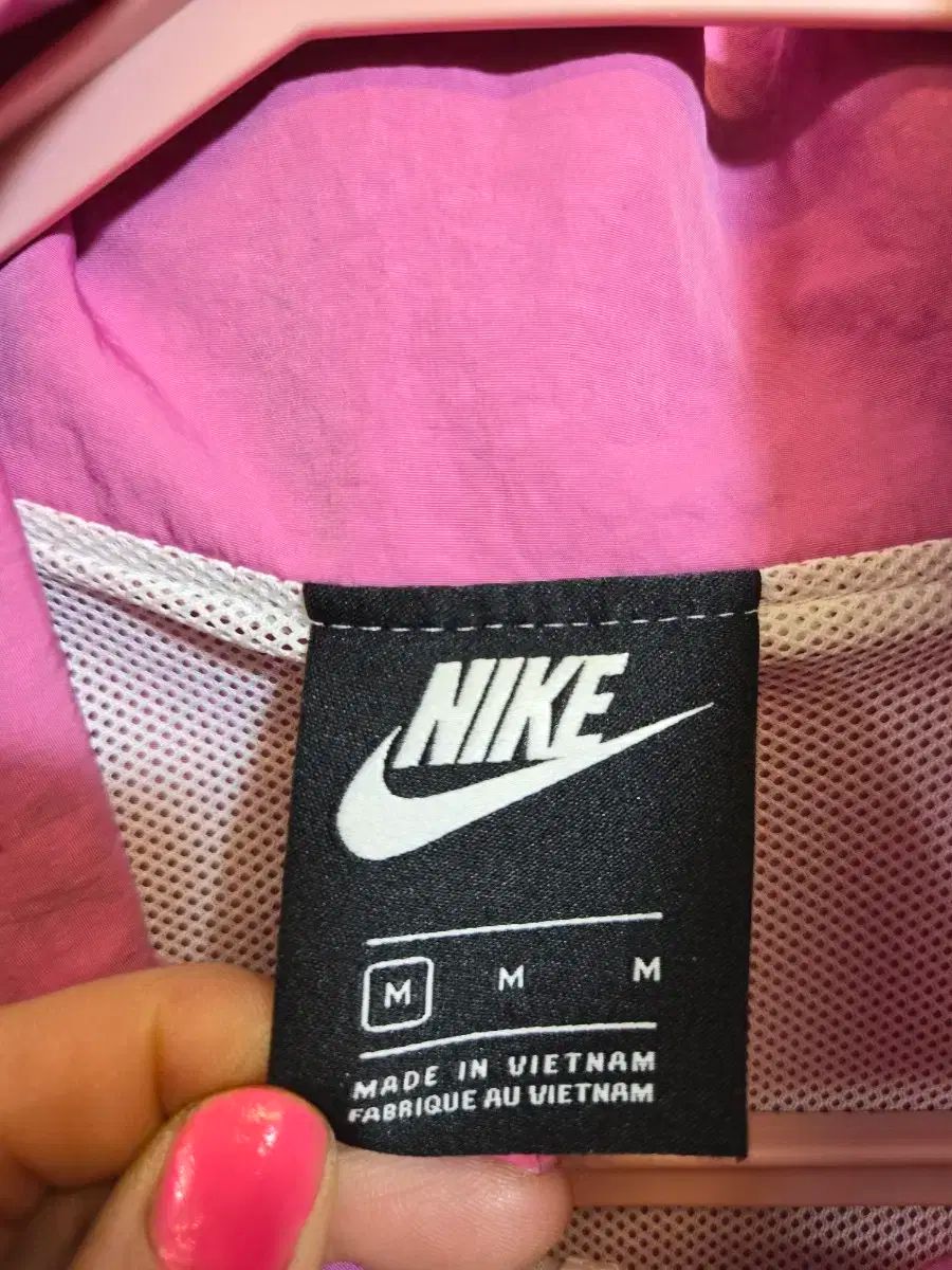 NIKE ナイキ