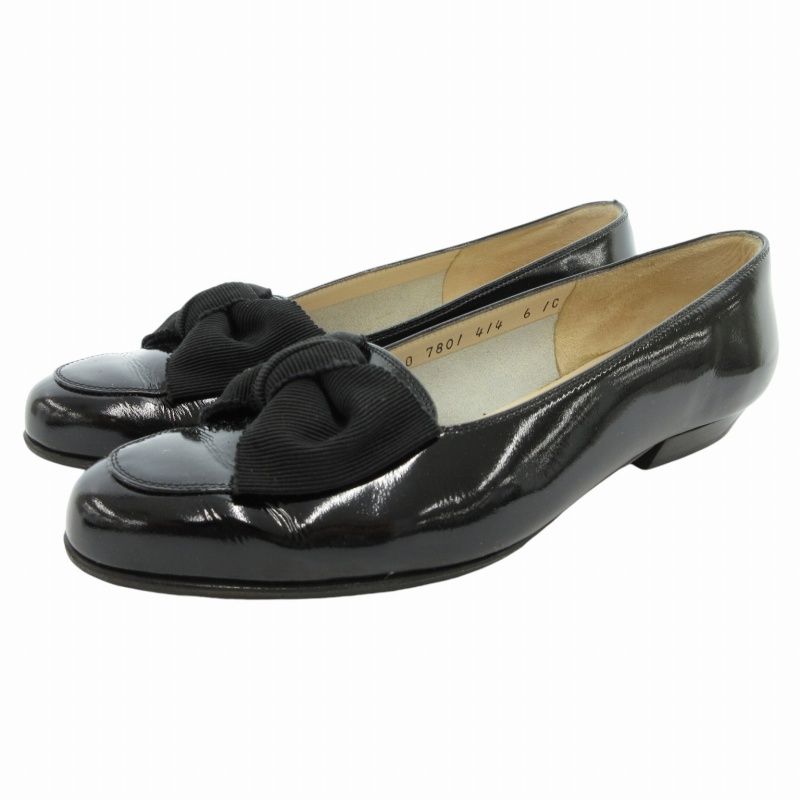 Salvatore Ferragamo ブラックリボンフラットシューズ　6インチ Salvatore Ferragamo ブラック フラットシューズ6B