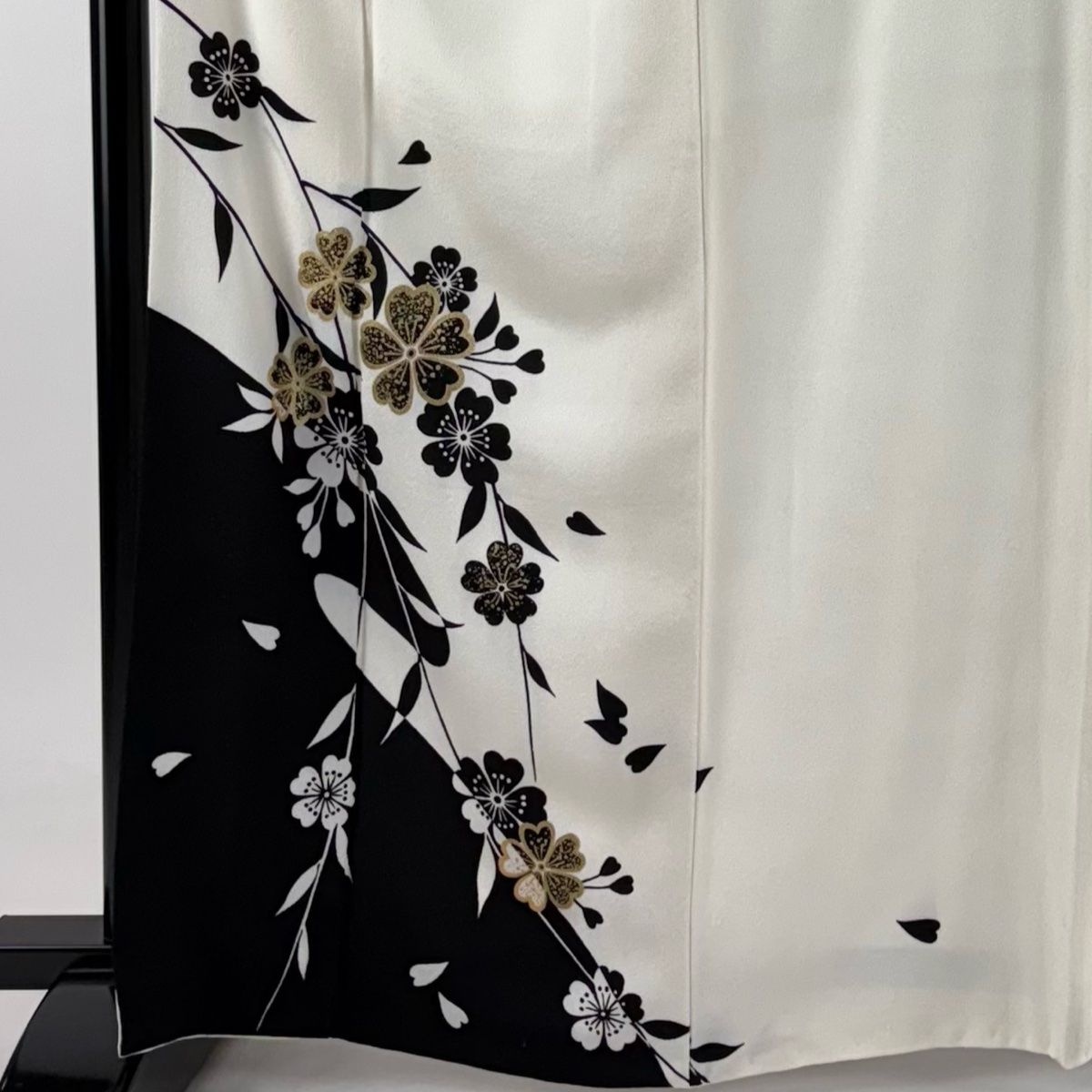 付下げ 身丈163cm 裄丈68cm L 袷 桜 花びら 金彩 染め分け クリーム 正絹 名品 USTAUSTRALIA_COM_AU