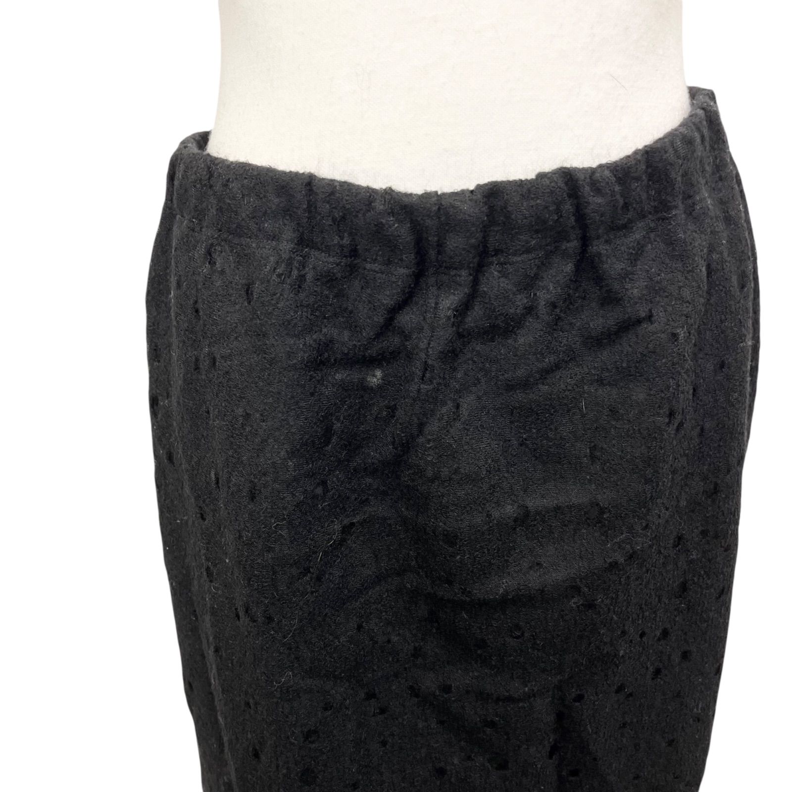 美品 iSSEY MIYKE ロングスカート レディースM ISSEY MIYAKE MIYAKE(イッセイミヤケ) 23SS FIGURATIVEスカート