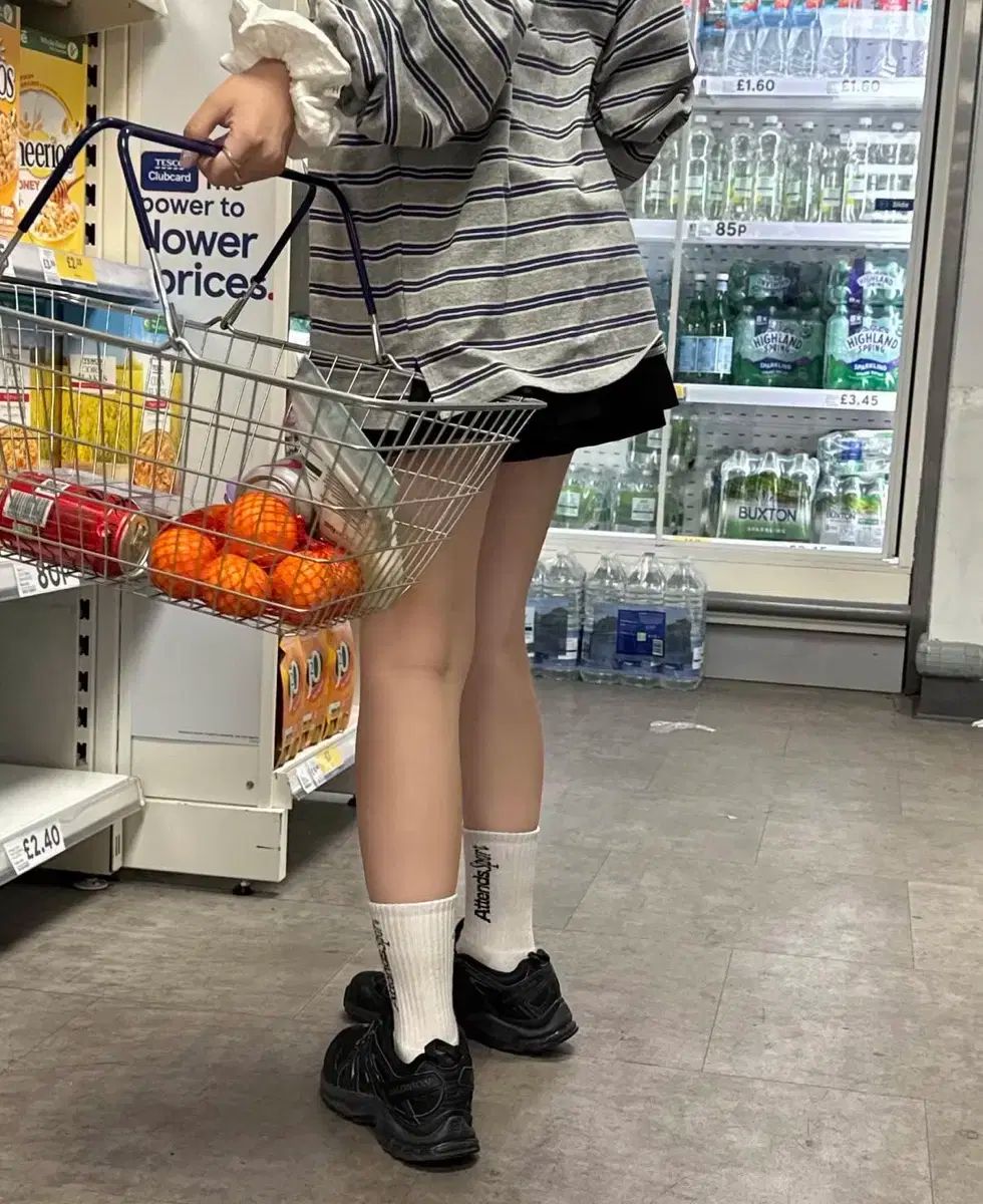 SALOMON サロモン