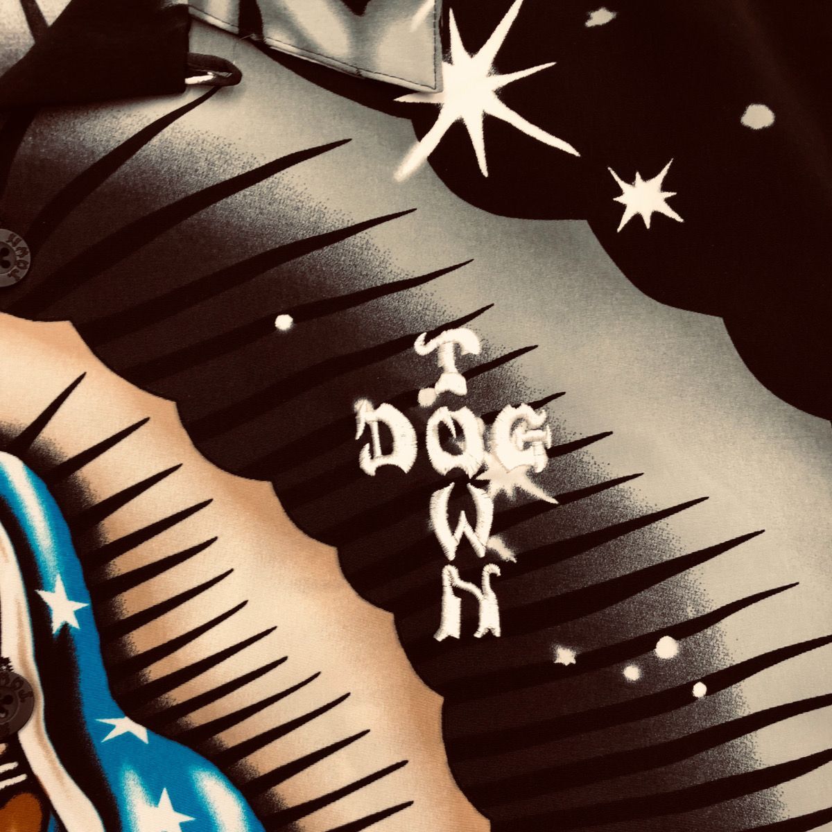 DOG TOWN ドッグタウン 黒龍 マリア 半袖 シャツ 聖母マリア像 DOG TOWN ドッグタウン 黒龍 マリア 半袖 シャツ 聖母マリア像