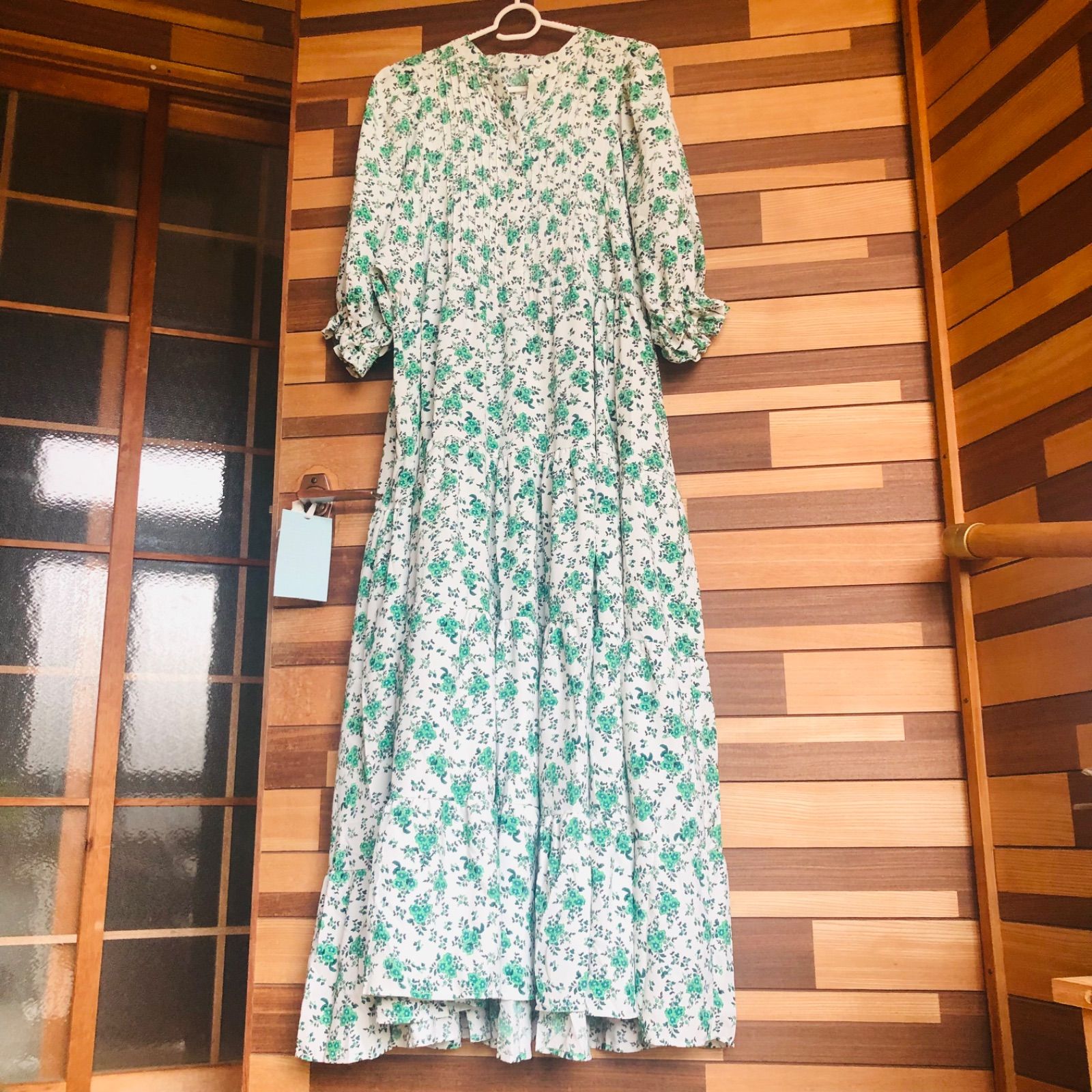 花柄 ロングワンピース グリーン フリル パフスリーブ フラワー ZARA 