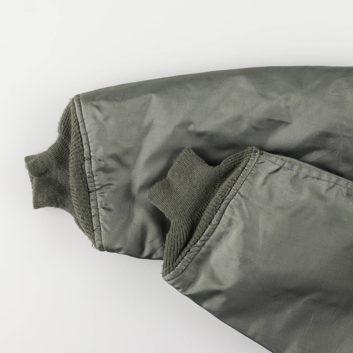 ミリタリー フライトジャケット