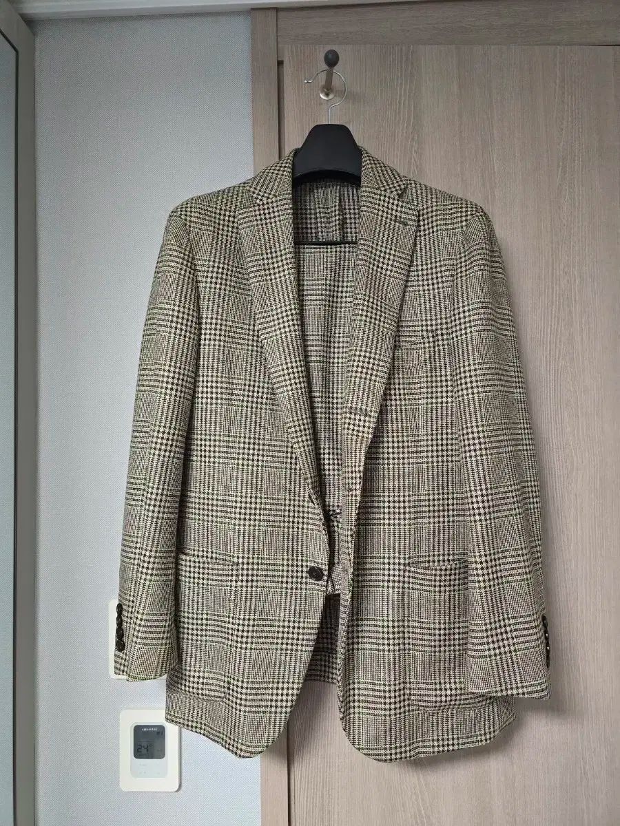 ヴァンズ マン オン ザ ブン リング アンド エヴァンズ ウールシルク スーツ