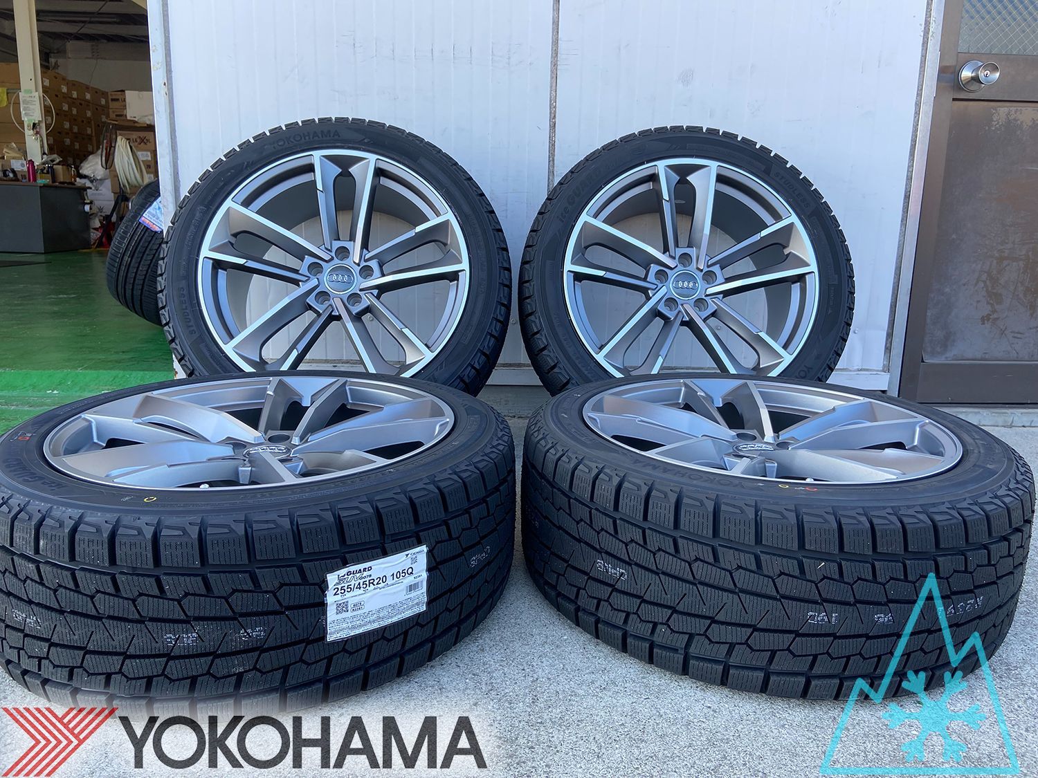 当店イチオシ ラスト1台分 国産スタッドレス タイヤホイールセット 純正ボルト対応品 Audi アウディ Q5専用(8R/FY) 255/45R20 ヨコハマ アイスガード G075 20インチ 安心・安全 1台分