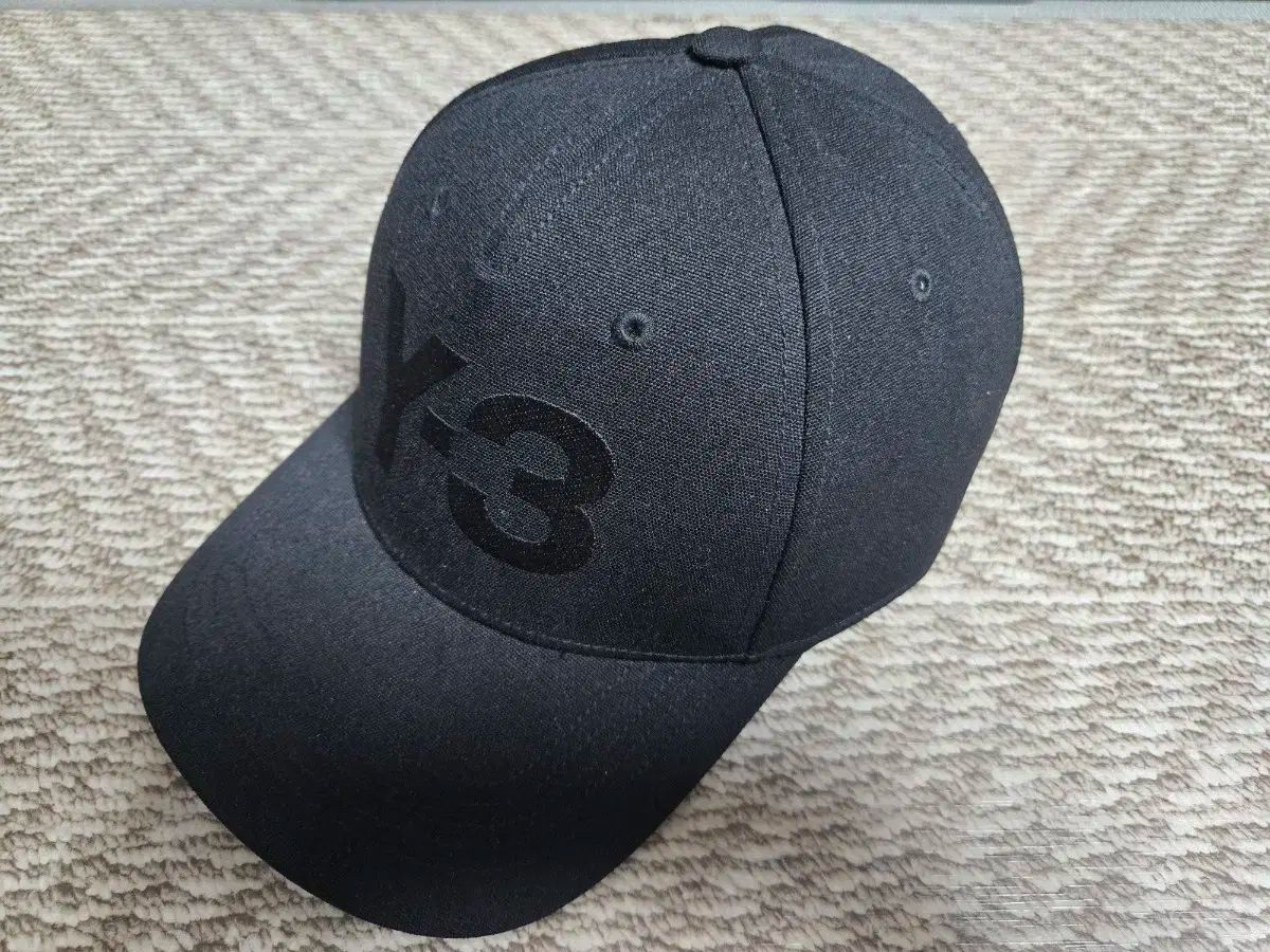 Y ー 3 ブラック ボールキャップ OSFL