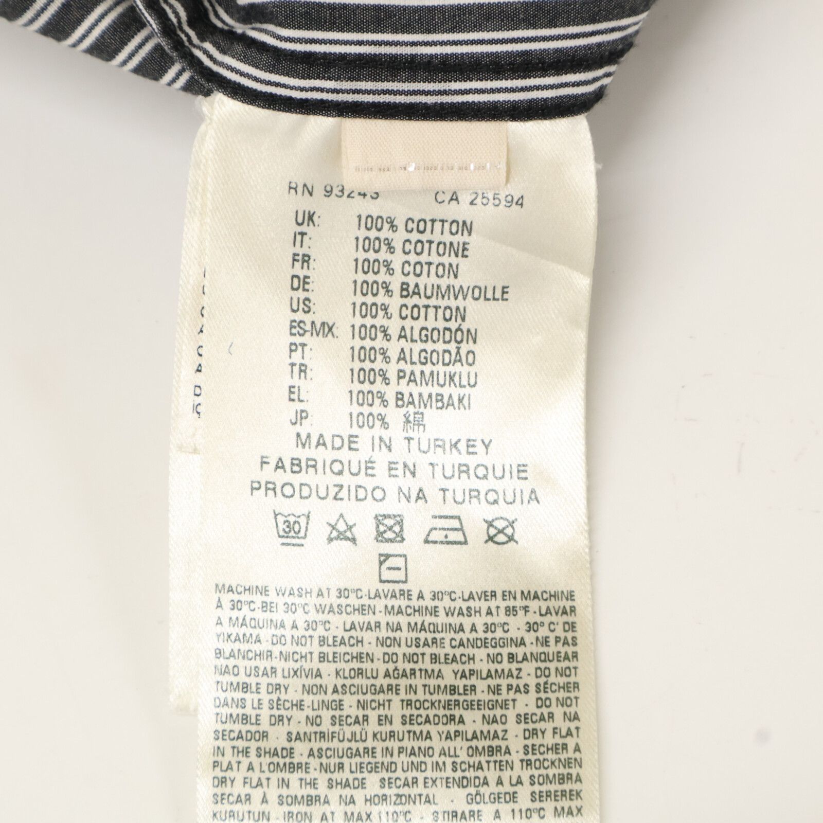 ディーゼルブラックゴールド