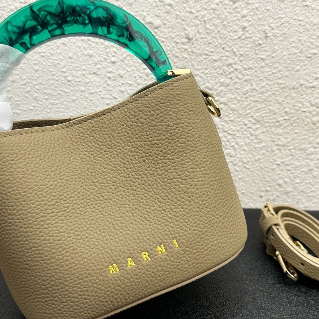 未使用 レザー製 Veniceミニバケットバッグ Marni ショルダーバッグ スモール バケット バッグ#4448