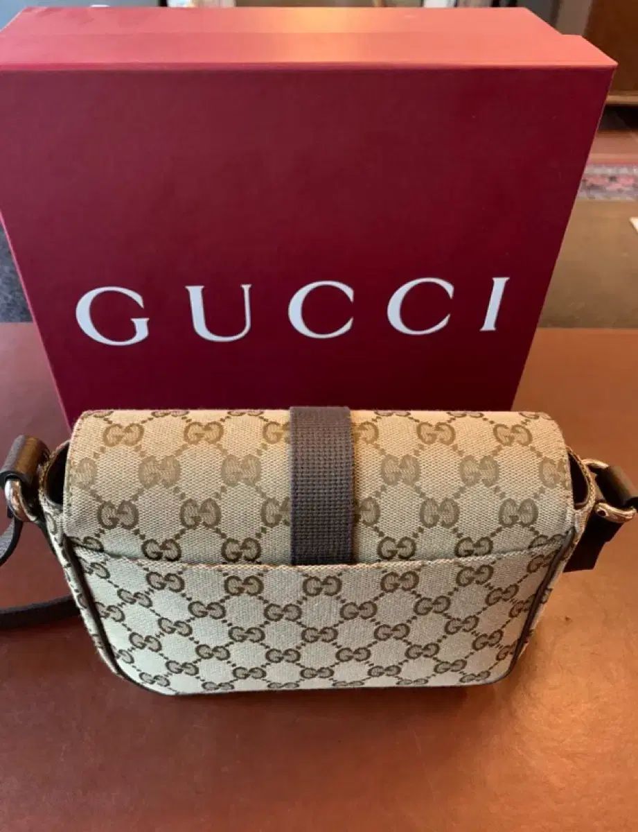 ✟ GUCCI