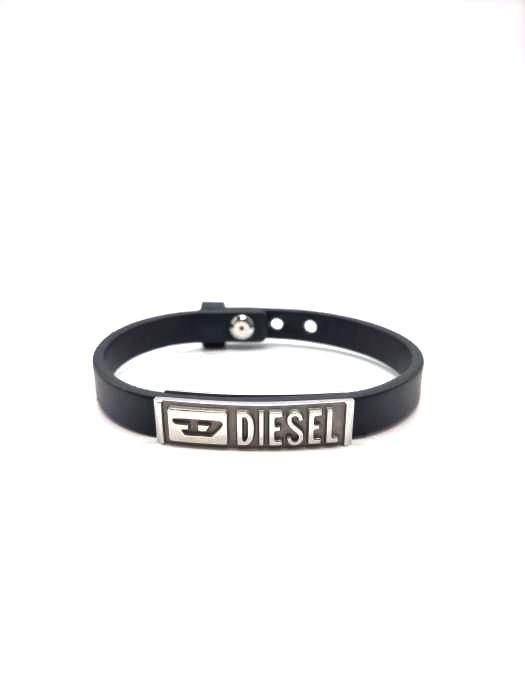 74％以上節約 未使用 ディーゼル DIESELロゴブレスレット メンズ nmef.com