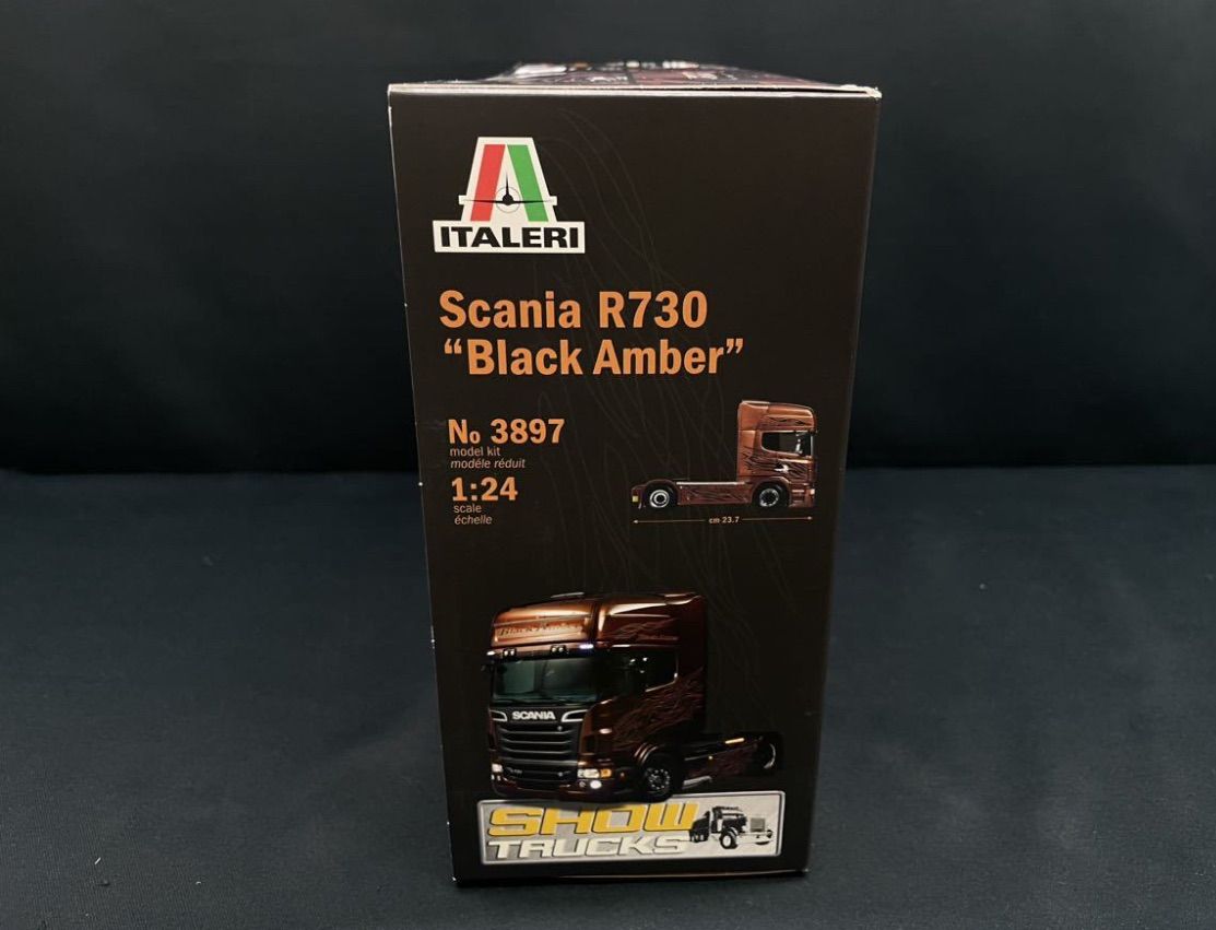 Amazon | イタレリ 553897 スカニア 3897 R730 V8 ブラック