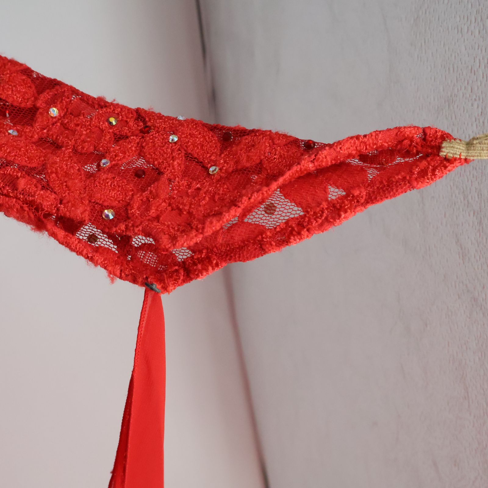 社交ダンスドレス 赤色 ラインストーン刺繍装飾チョーカー フロート