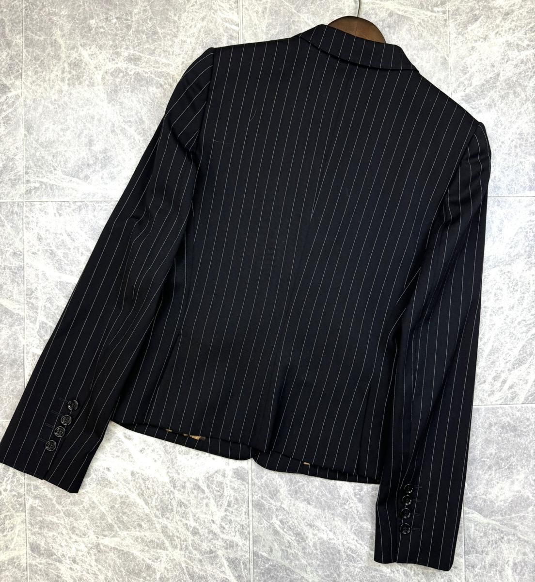 DOLCE&GABBANA （ドルチェアンドガッバーナ） ストライプ柄
