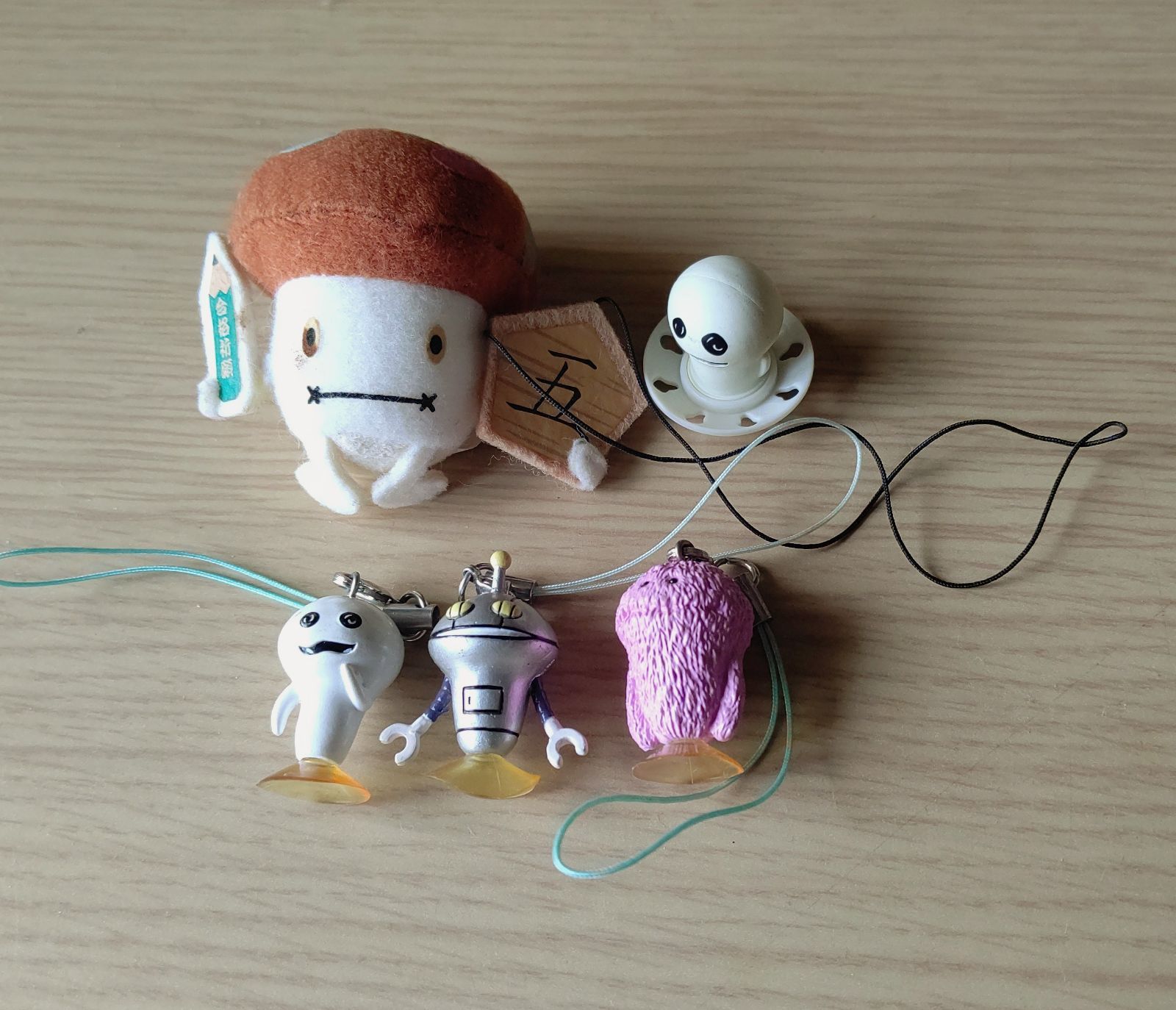 なめこキーホルダーセット67個