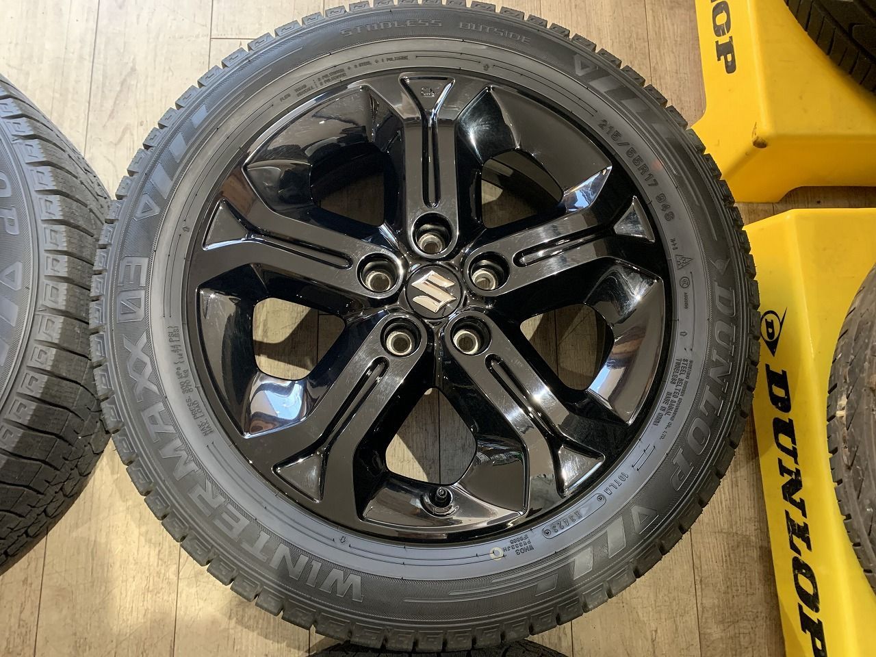 215/55R17 スズキ エスクード 純正アルミホイール ガリ傷なし 17インチ 
