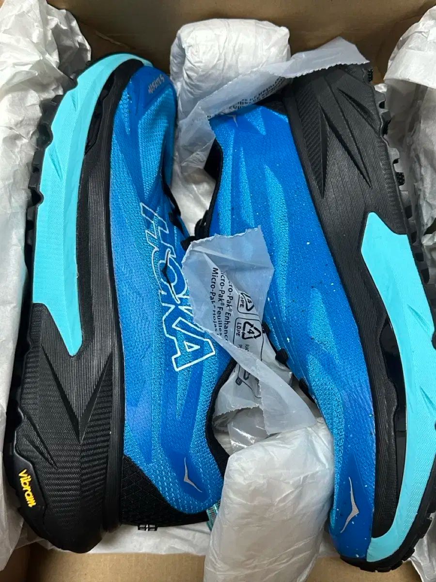HOKA ONE ONE ホカオネオネ マパテ 5 280mm