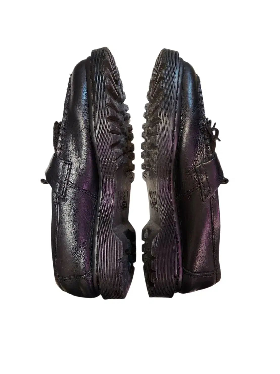 タッセル ローファー