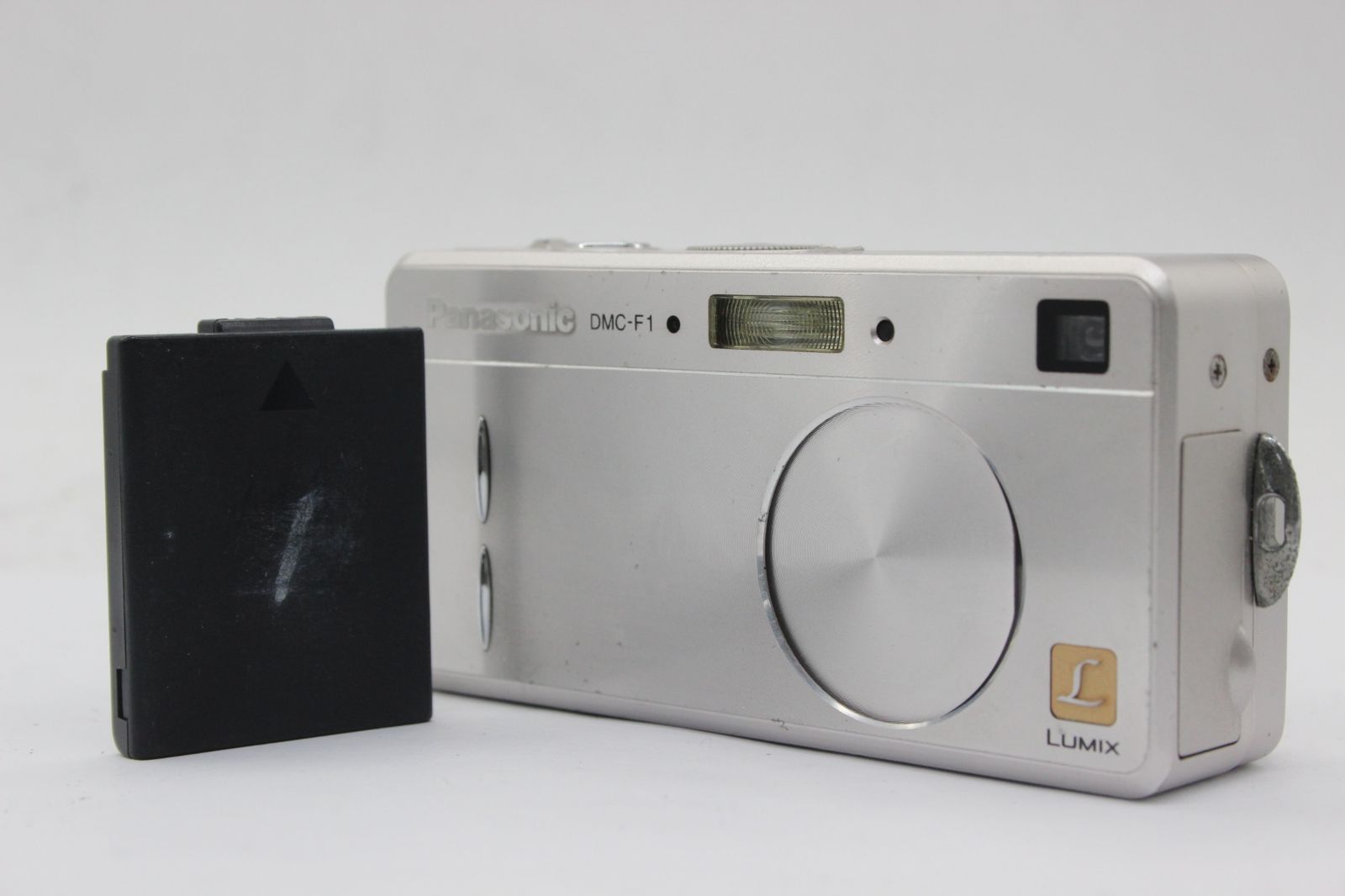 返品保証】 パナソニック Panasonic LUMIX DMC-F1 バッテリー付き コンパクトデジタルカメラ s9370 - メルカリ