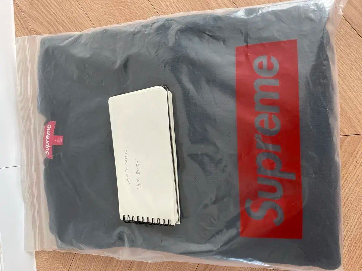 Supreme ブラック ニットセーター Lサイズ 楽天市場】Supreme シュプリーム（ニット・セーター｜トップス