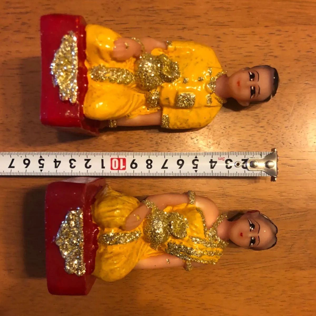 ラオスの仏教夫婦？男女の信徒、伝統の置き物 アジアン雑貨 - メルカリ