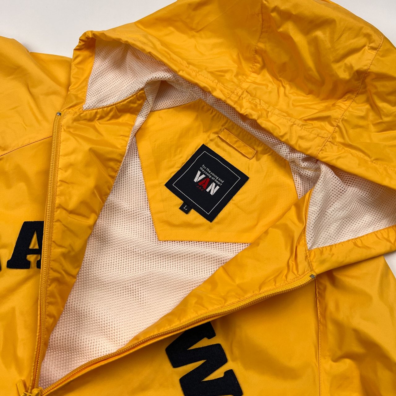 VAN JAC ヴァンヂャケット ロゴワッペン ジップアップ ナイロン