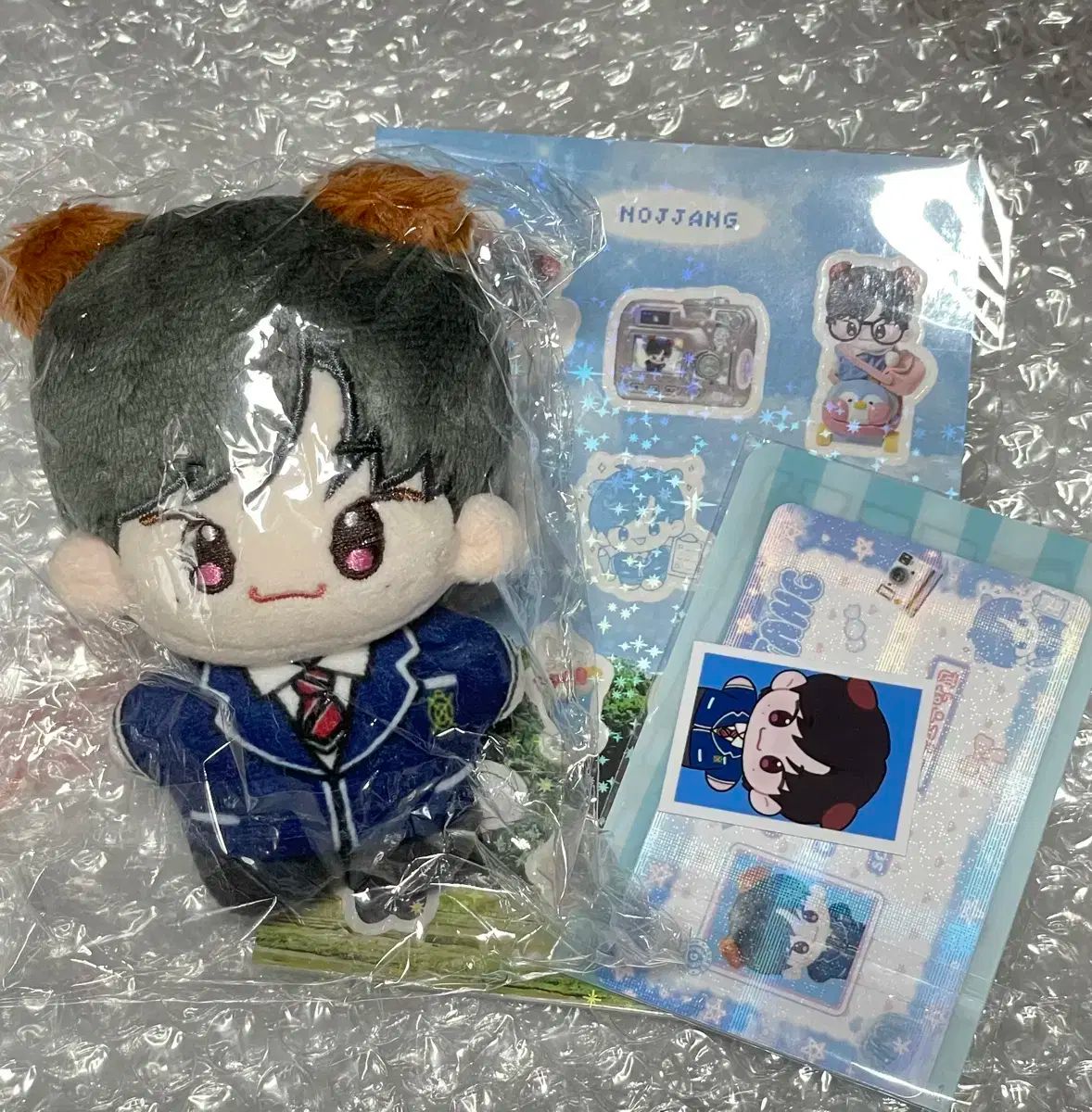 SEVENTEEN(セブンティーン・セブチ) ディノ(DINO) 人形 ぬいぐるみ ぬい ノーちゃん 出品