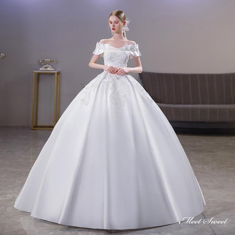 ウェディングドレス ロングドレス プリンセスラインドレス オフショルダー 二次会 結婚式 前撮り 花嫁 ウエディングドレス サテン 海外挙式 ブライダル